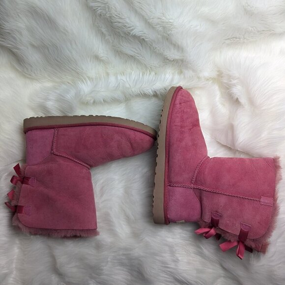 BURGUNDY BOW UGG BOOTS Size 11 - Picture 6 of 12